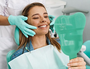 patient getting cosmetic dental bonding in Herndon